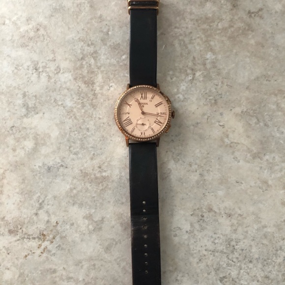 Fossil smart watch - Picture 2 of 2